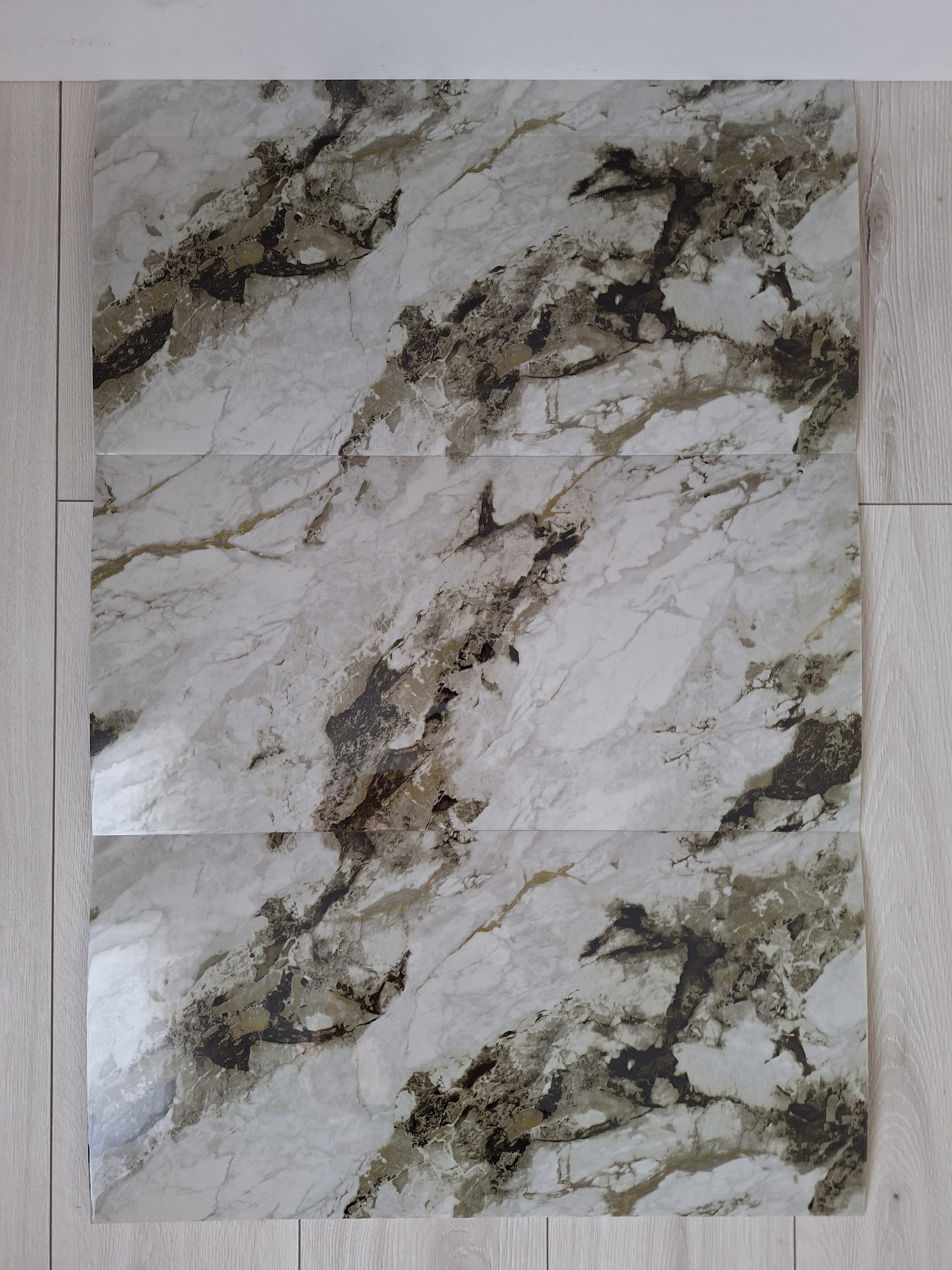 Плитка-самоклейка вінілова мармур 600х300х2 мм глянцевий (F017)