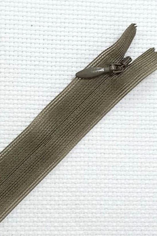 Молния YKK потайная 50 см 318 Хаки (2916683492) Молния YKK потайная 50 см 318 Хаки (2916683492)