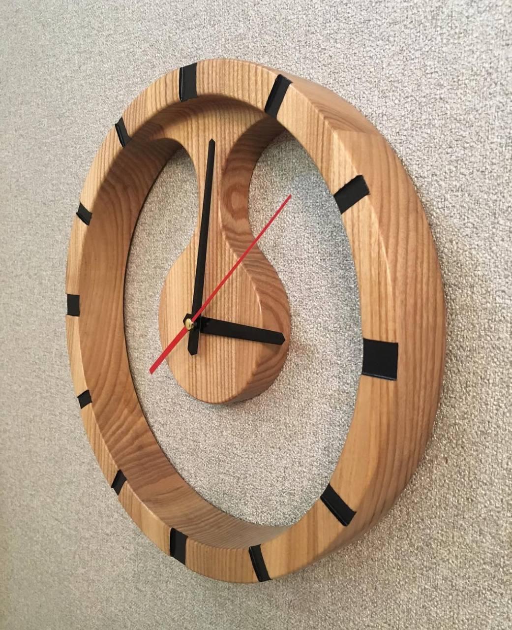 Годинник настінний безшумний з натурального ясеня ручна робота d 300 мм (CL-006) - фото 2 Годинник настінний безшумний з натурального ясеня ручна робота d 300 мм (CL-006) - фото 2