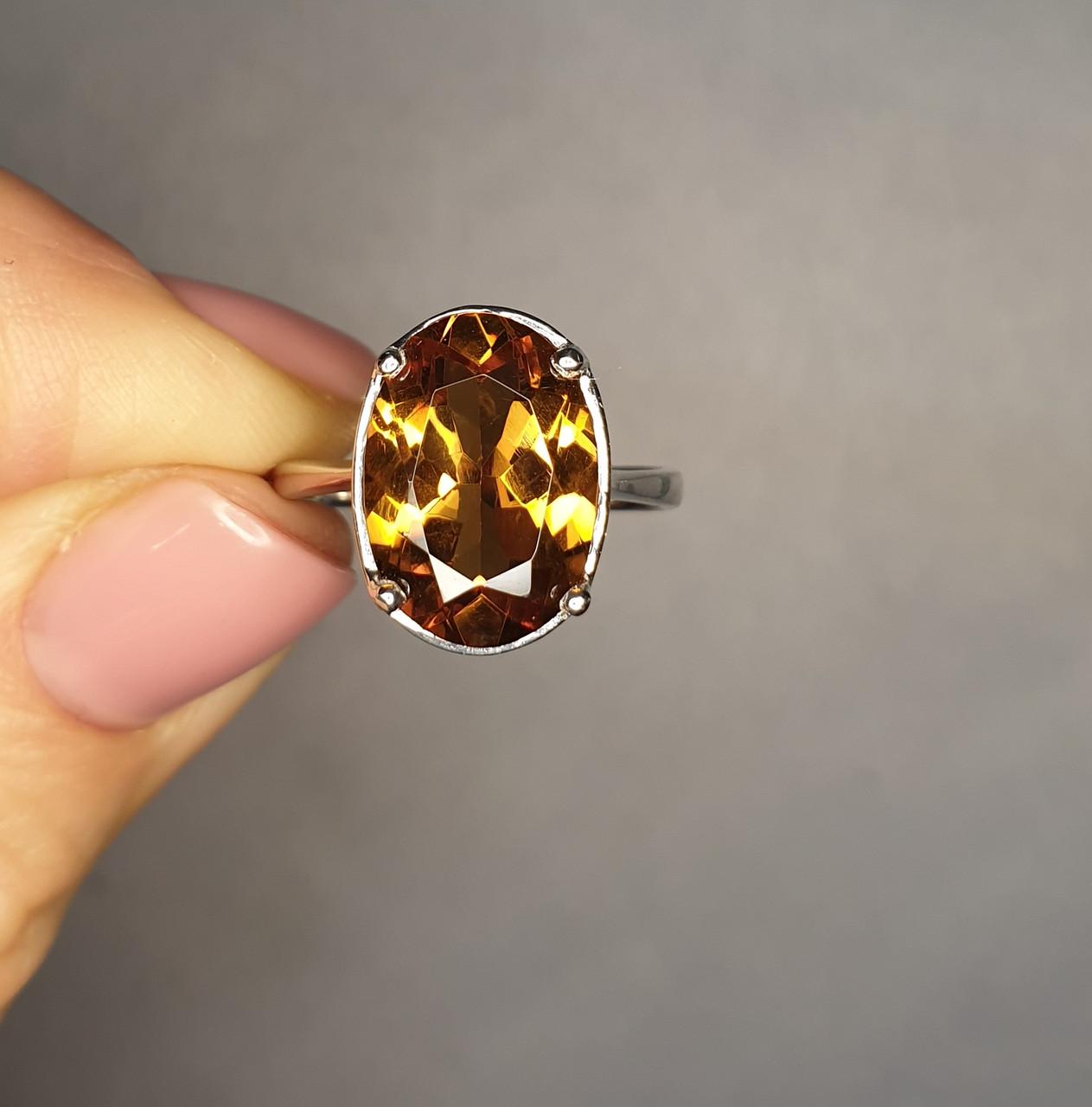 Кольцо серебряное с султанитом р. 18 3,78 г (1381371986)