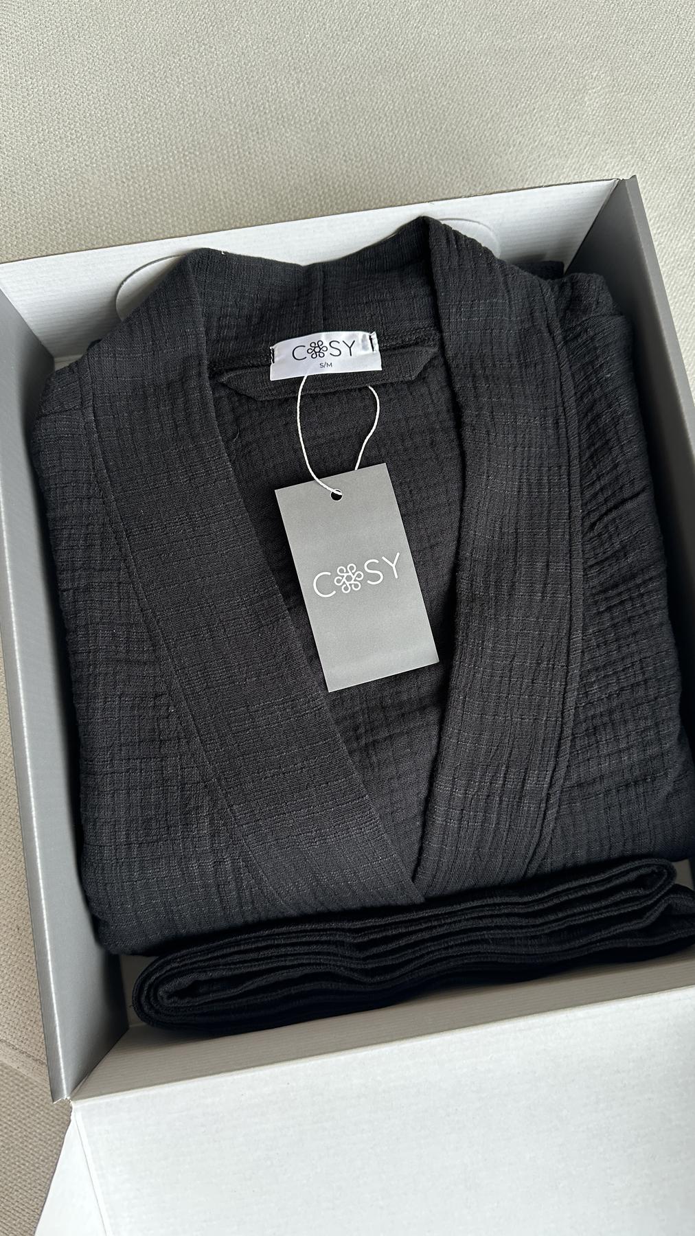 Халат-кимоно женский COSY Duna длинный из фактурного муслина L/XL Черный (M90W) - фото 8 Халат-кимоно женский COSY Duna длинный из фактурного муслина L/XL Черный (M90W) - фото 8