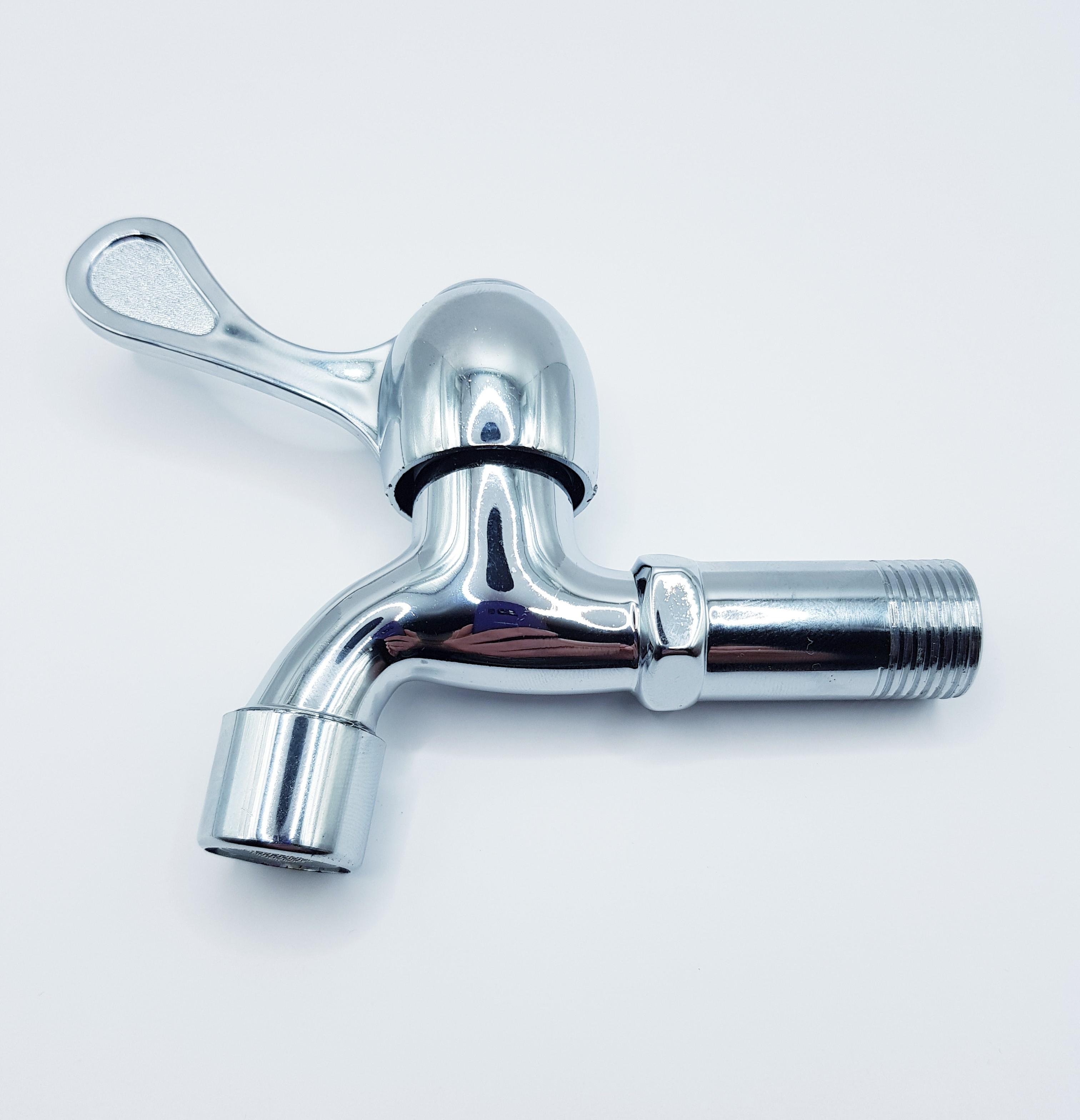 Кран для умывальника хромированный флажковый 1/2" 100 мм (1035) Кран для умывальника хромированный флажковый 1/2" 100 мм (1035)