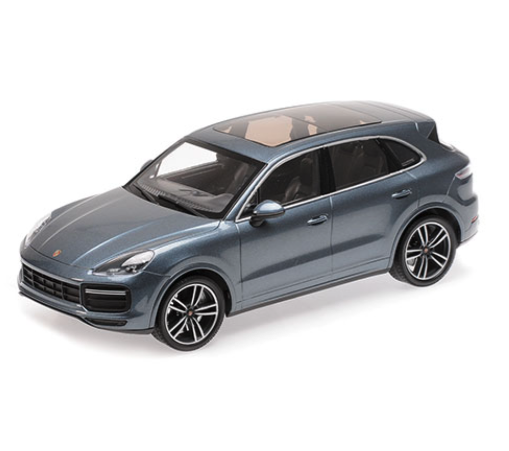 Модель автомобиля Minichamps 1:18 Porsche Cayenne E2 II Turbo S Blue Metallic (155066071)