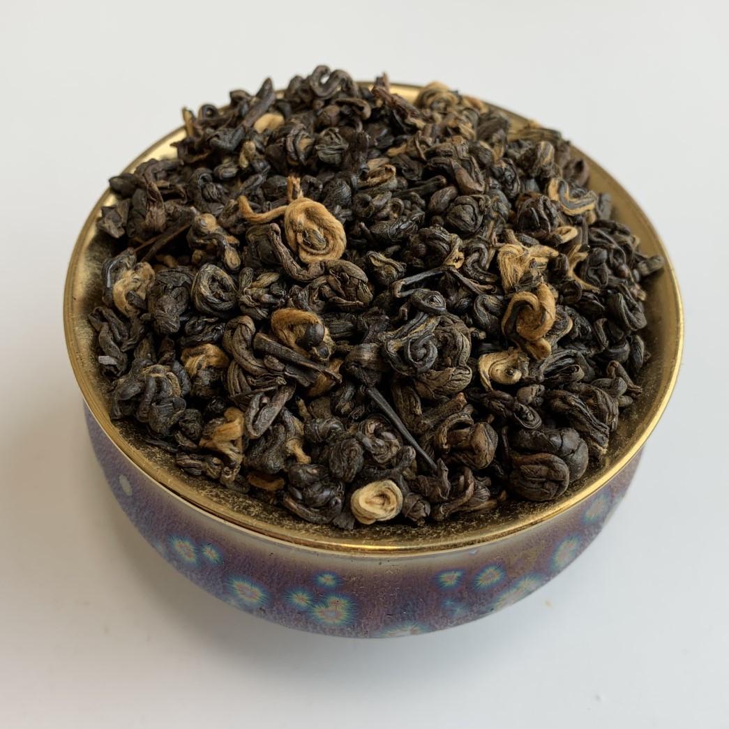 Чай элитный китайский черный Хун Чжень Луо Золотая улитка 100 г