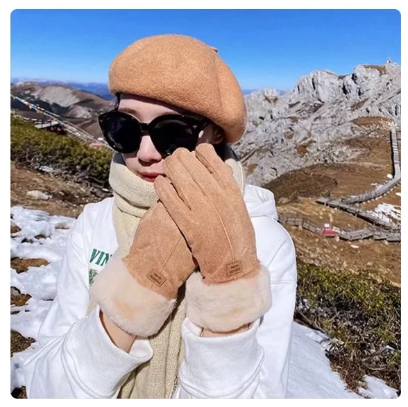 Перчатки женские утепленные замшевые One size Бежевый (28523913) - фото 8 Перчатки женские утепленные замшевые One size Бежевый (28523913) - фото 8