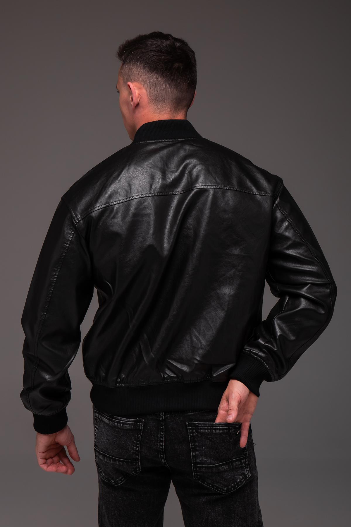 Бомбер чоловічий з еко шкіри весняно-осінній M Чорний (2410) - фото 3 Бомбер чоловічий з еко шкіри весняно-осінній M Чорний (2410) - фото 3