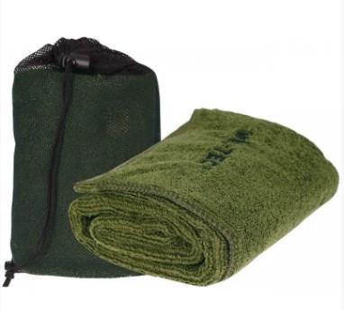 Полотенце армейское Mil-Tec Microfibre 100X50 Olive (16011101) Полотенце армейское Mil-Tec Microfibre 100X50 Olive (16011101)