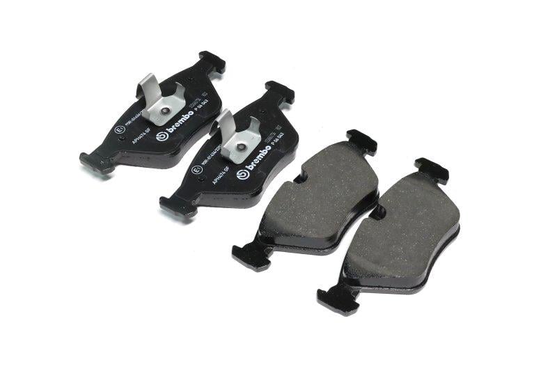 Колодки гальмівні дискові BMW X3 передні (P 06 043 BREMBO)