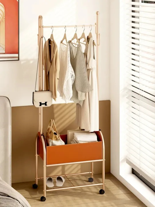 Вішалка для одягу підлогова пересувна з полицею для взуття металева 184 см Золотий