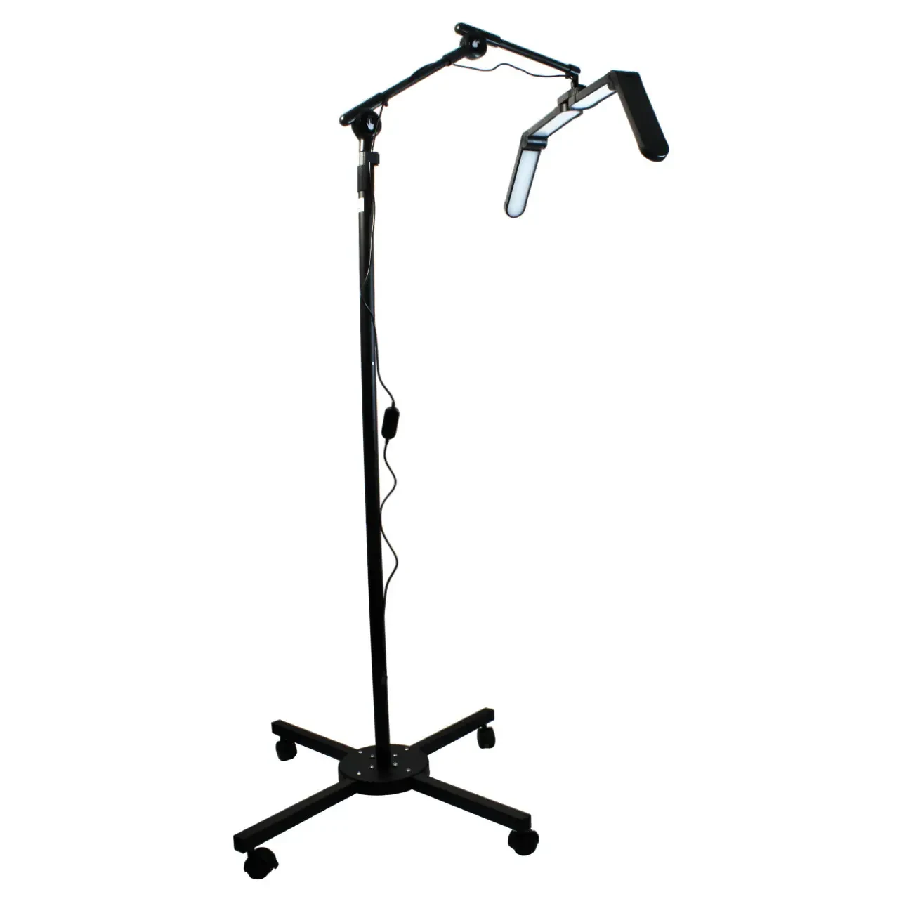 Лампа бестеневая напольная на штативе с колесиками F-800F 36 Вт Черный Лампа бестеневая напольная на штативе с колесиками F-800F 36 Вт Черный