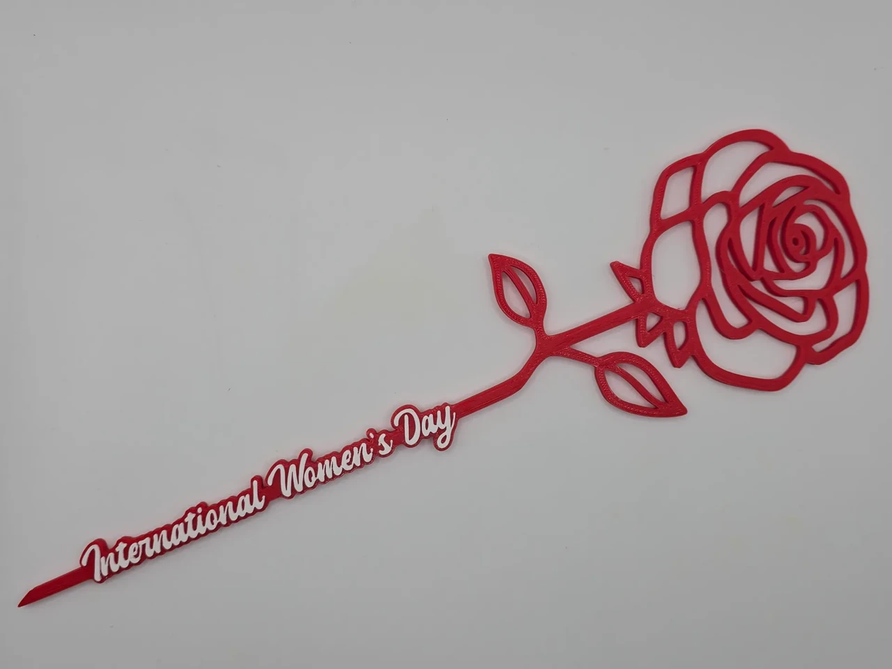 Декоративная роза Rose International Woman's Day Various Languages 25 см