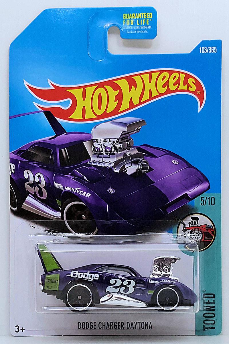 Игрушечная машинка Hot Wheels Dodge Charger Daytona 2017 Tooned №103 (DVB36)