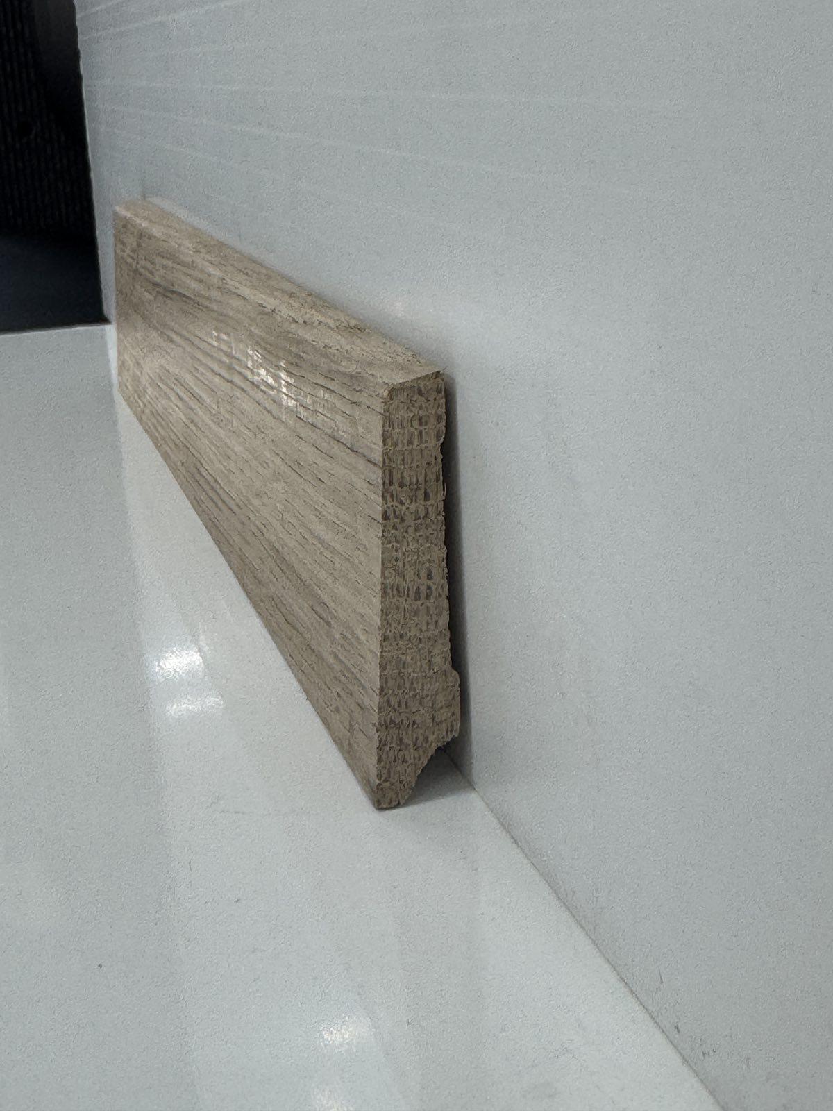 Плінтус дерев'яний із дуба Косий під фарбування 60х12 мм (29954780) - фото 5 Плінтус дерев'яний із дуба Косий під фарбування 60х12 мм (29954780) - фото 5