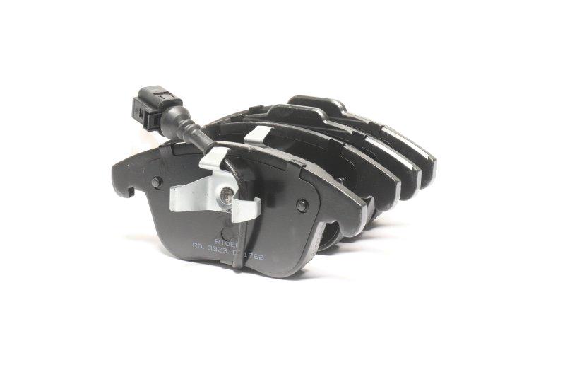 Тормозные колодки дисковые Rider для Volkswagen Tiguan 07-передние (RD.3323.DB1762)