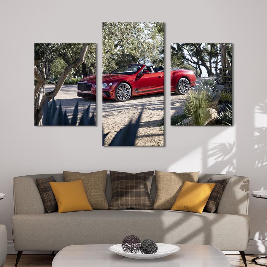 Картина на холсте триптих Bentley Continental GT в роскошном красном цвете 96x60 см (1283-32)