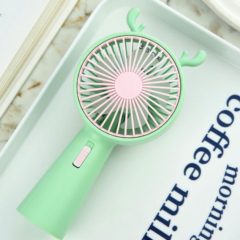 Вентилятор портативний Оленя з ріжками на акумуляторі та USB Зелений (51-зел-39559) - фото 2 Вентилятор портативний Оленя з ріжками на акумуляторі та USB Зелений (51-зел-39559) - фото 2