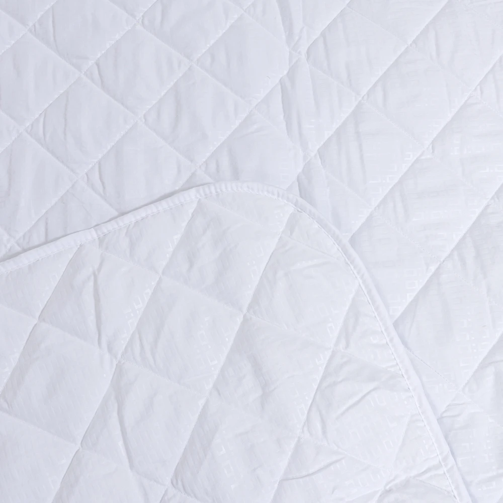 Ковдра літня ТМ Черешенька холофайбер євро 200х220 см Білий (60015) - фото 3 Ковдра літня ТМ Черешенька холофайбер євро 200х220 см Білий (60015) - фото 3