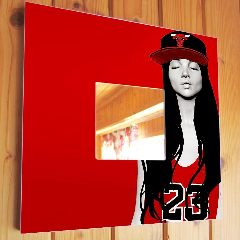 Зеркало декоративное Девушка тинейджер 260х260 мм (M00626)