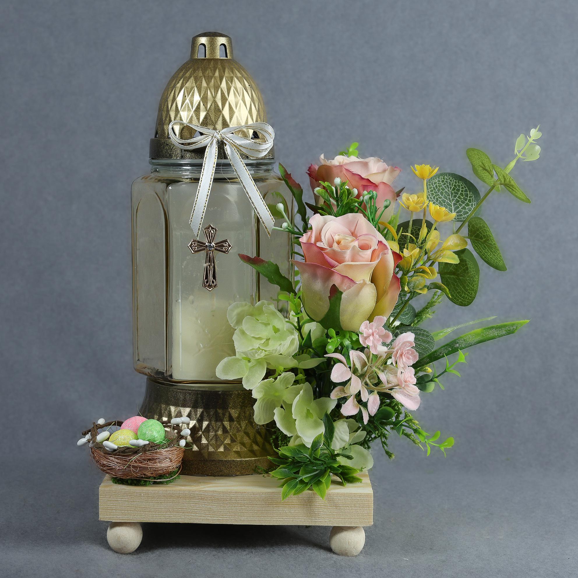 Композиция ритуальная: лампада стеклянная розы 25 см и гортензия на деревянной основе.