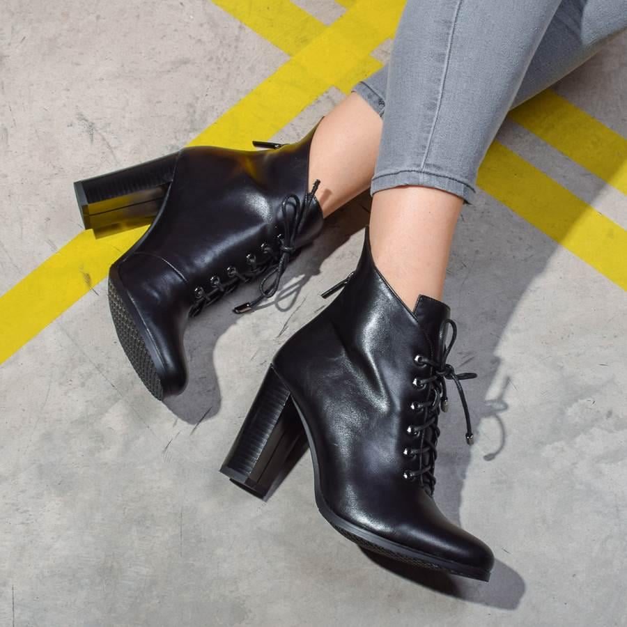 Ботильоны женские на шнуровке 321408 р. 37 23,5 см Ботильоны женские на шнуровке 321408 р. 37 23,5 см