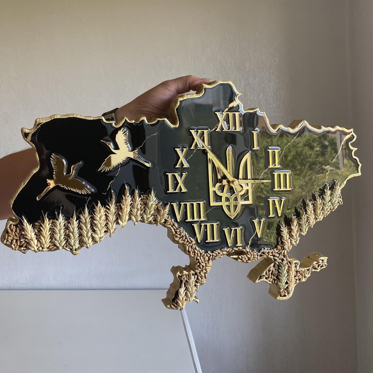 Часы настенные из эпоксидной смолы Карта Украины 130х83 см