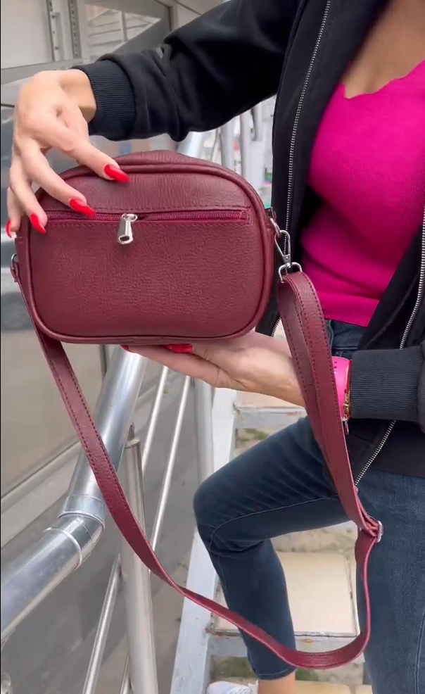 Сумка через плече жіноча сучасна міська екошкіра/натуральна замша 22х15х8 см Бордовий - фото 8 Сумка через плече жіноча сучасна міська екошкіра/натуральна замша 22х15х8 см Бордовий - фото 8