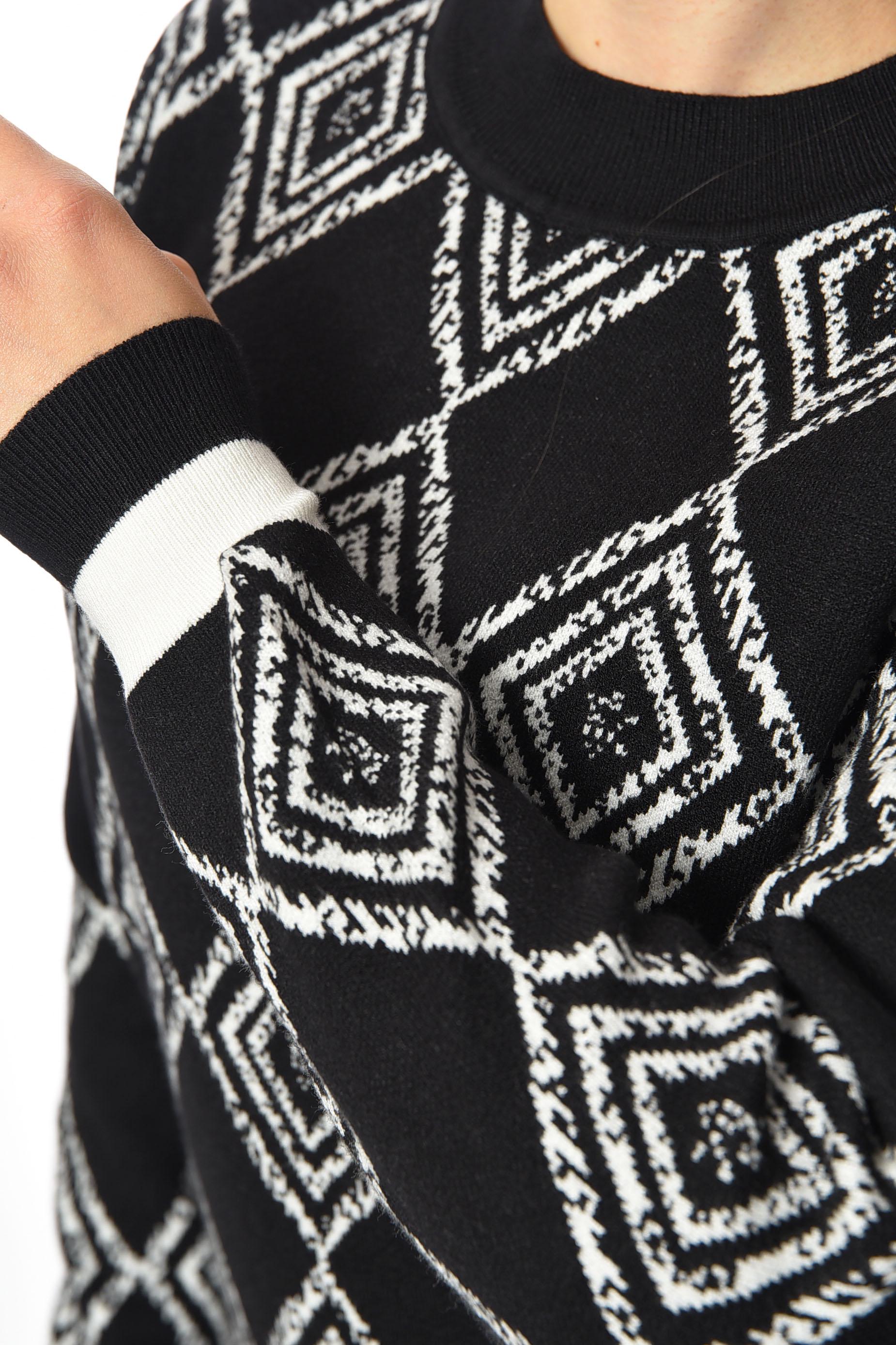 Свитер женский S-M Черный (192339) - фото 4