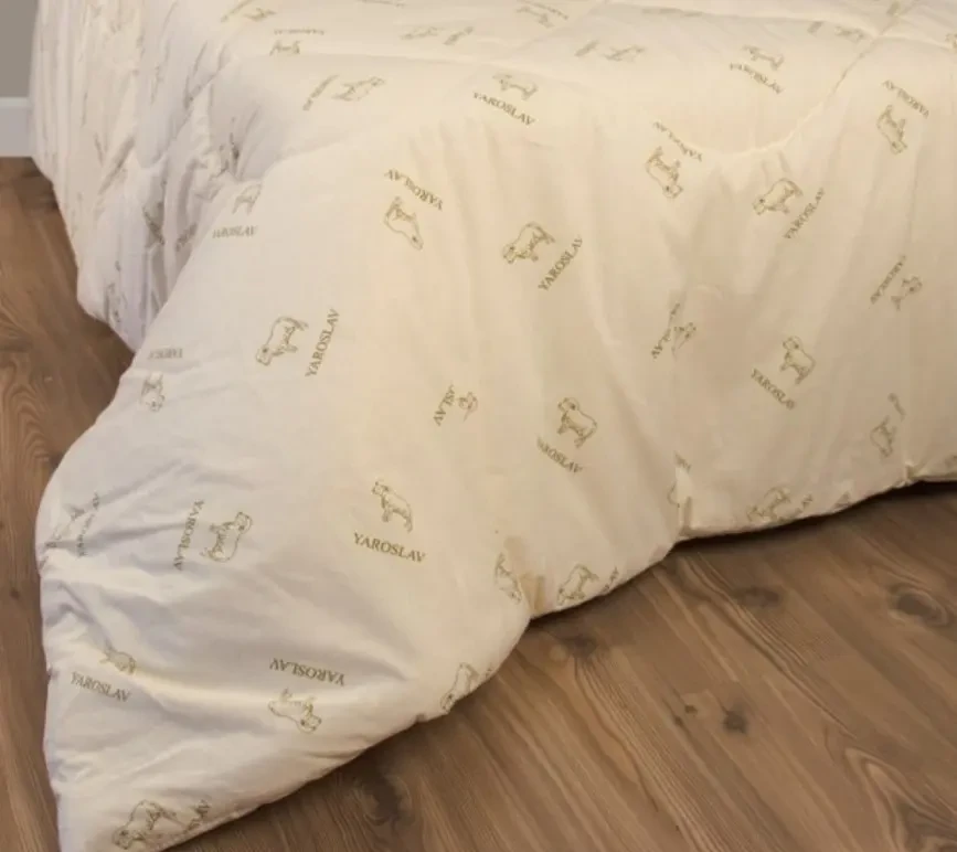 Одеяло стеганое безовечное шерсть 170х205 см