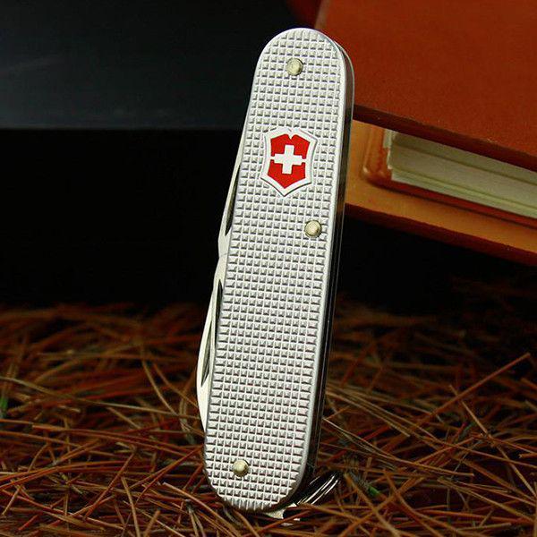 Ніж швейцарський Victorinox Cadet Silver (0.2601.26) - фото 6 Ніж швейцарський Victorinox Cadet Silver (0.2601.26) - фото 6