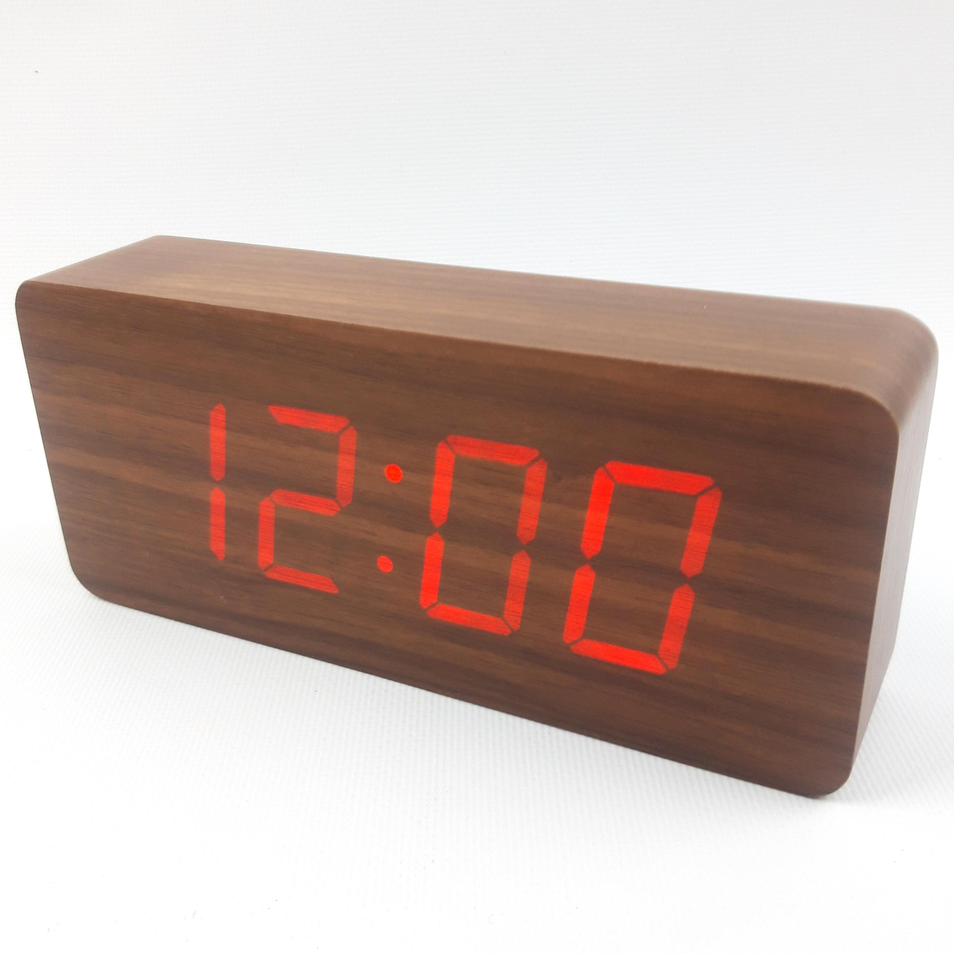 Деревянные электронные настольные часы с подсветкой (4123120)
