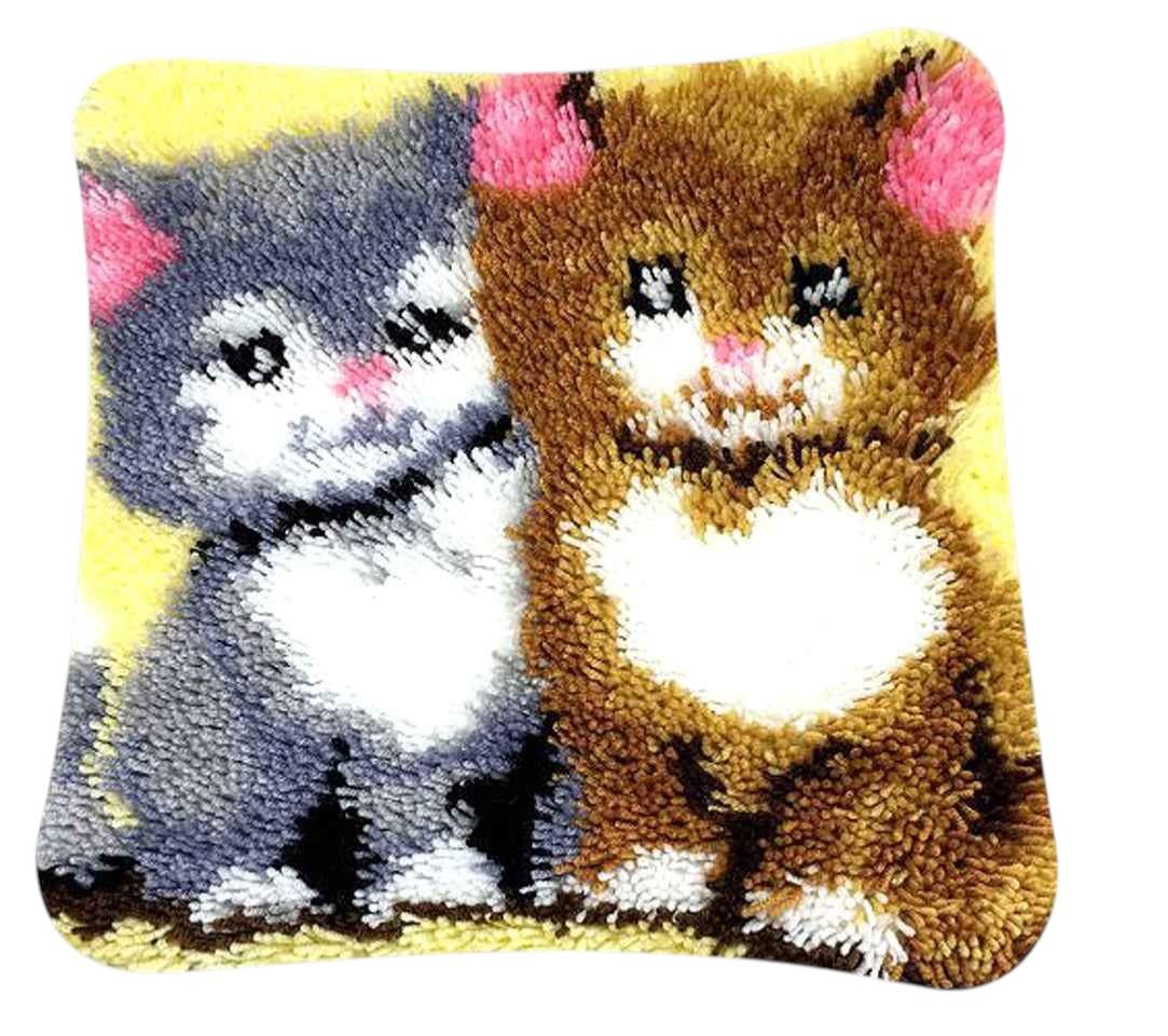 Набор для вышивки ковровой наволочка №1118 Два котенка друга 42х42 см (8816)