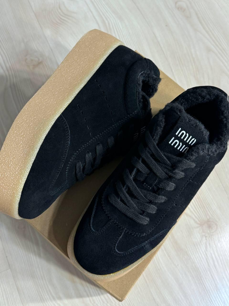 Кеди жіночі Hengji 633-1 утеплені замшеві на хутрі р. 37 Чорний (5393) - фото 8 Кеди жіночі Hengji 633-1 утеплені замшеві на хутрі р. 37 Чорний (5393) - фото 8