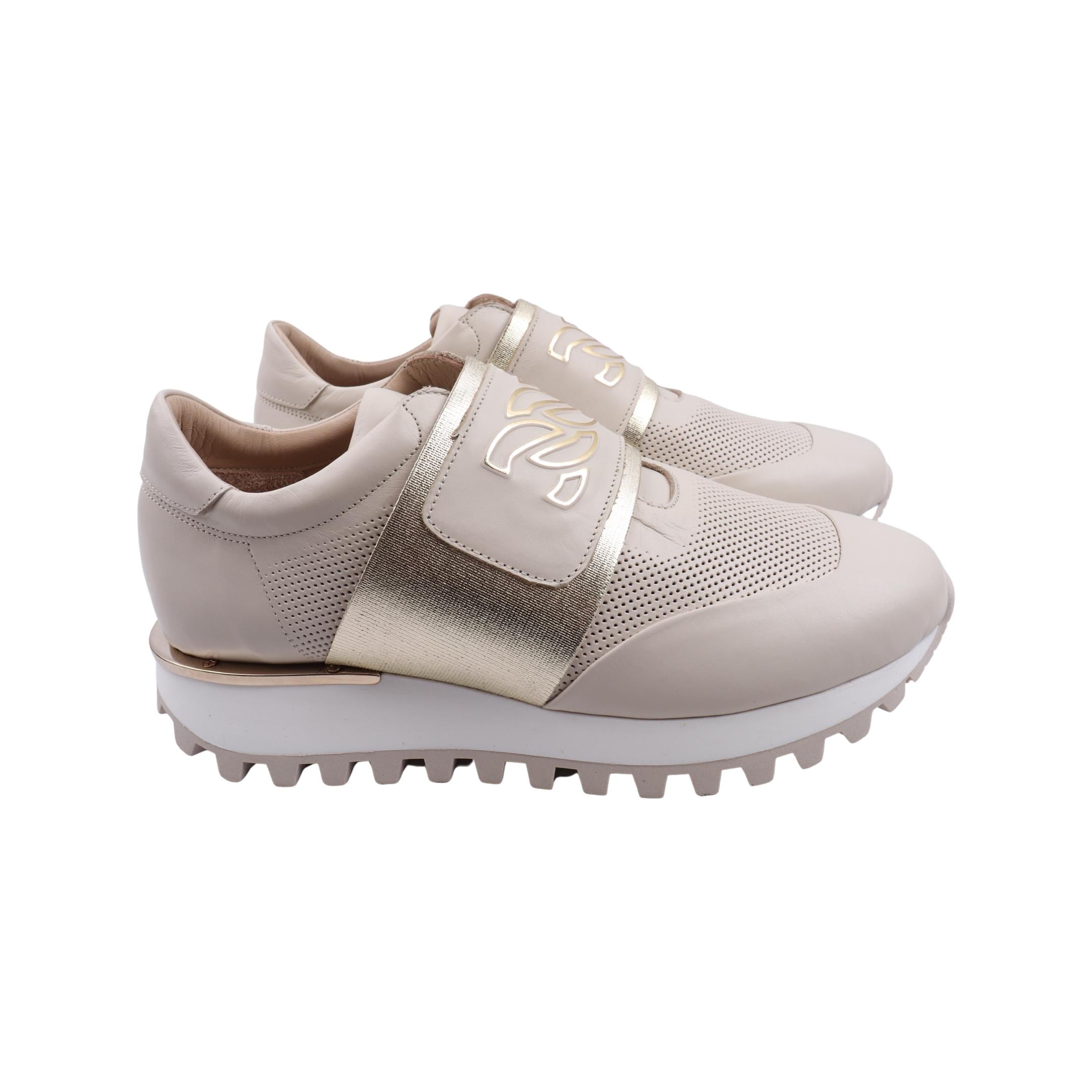 Кроссовки женские Aquamarin из кожи р. 36 Бежевый (2300-23DTS)