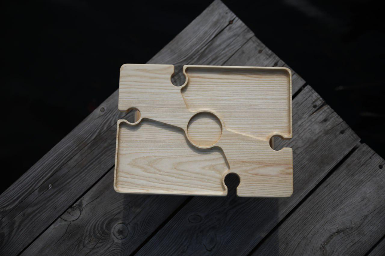 Столик винний поділений на 2 сектори 30х30х17 см (WDT-27.1) - фото 2 Столик винний поділений на 2 сектори 30х30х17 см (WDT-27.1) - фото 2