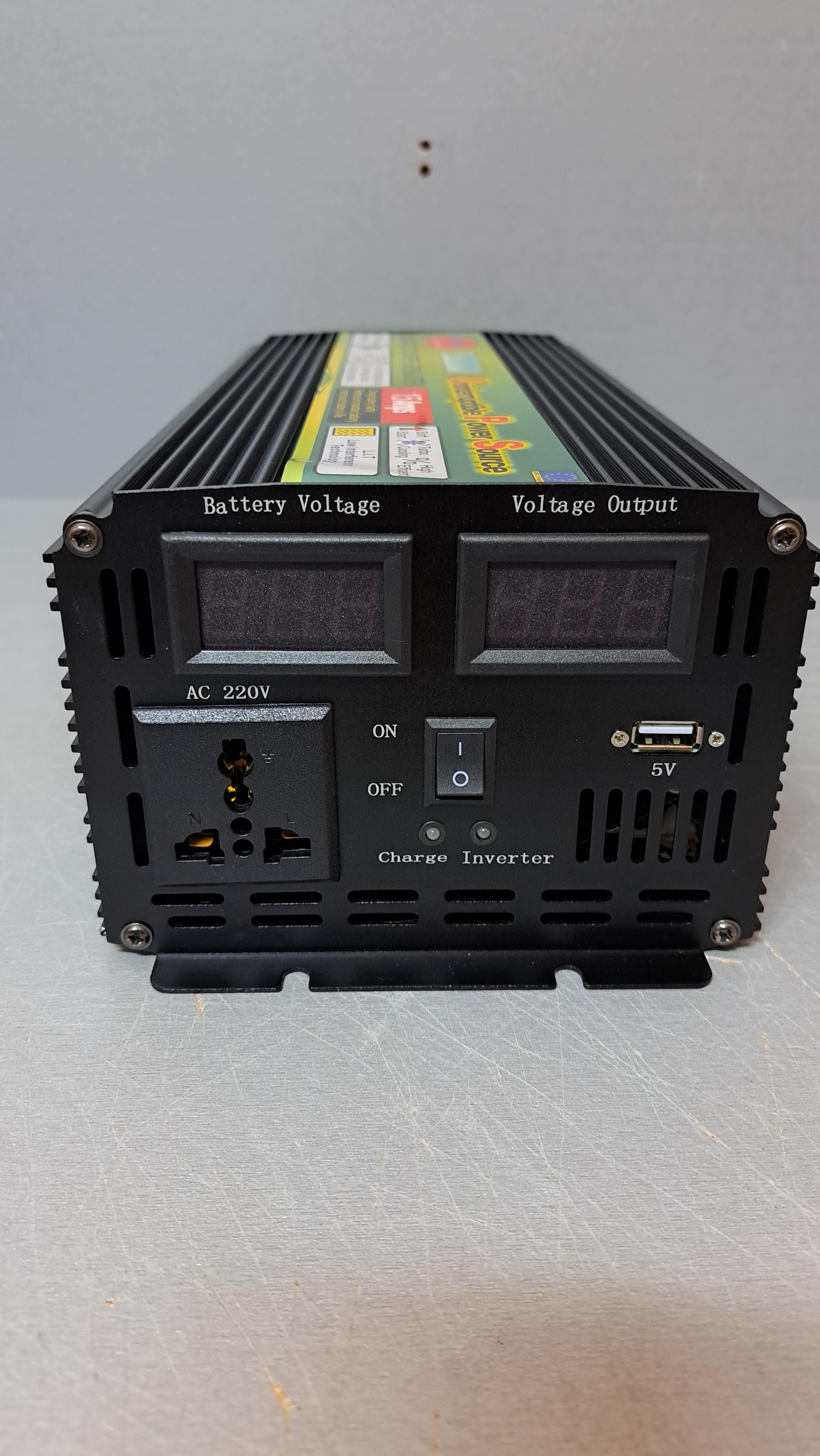 Преобразователь напряжения WIMPEX 12-220V 5200W с автоматической зарядкой 15А - фото 2 Преобразователь напряжения WIMPEX 12-220V 5200W с автоматической зарядкой 15А - фото 2