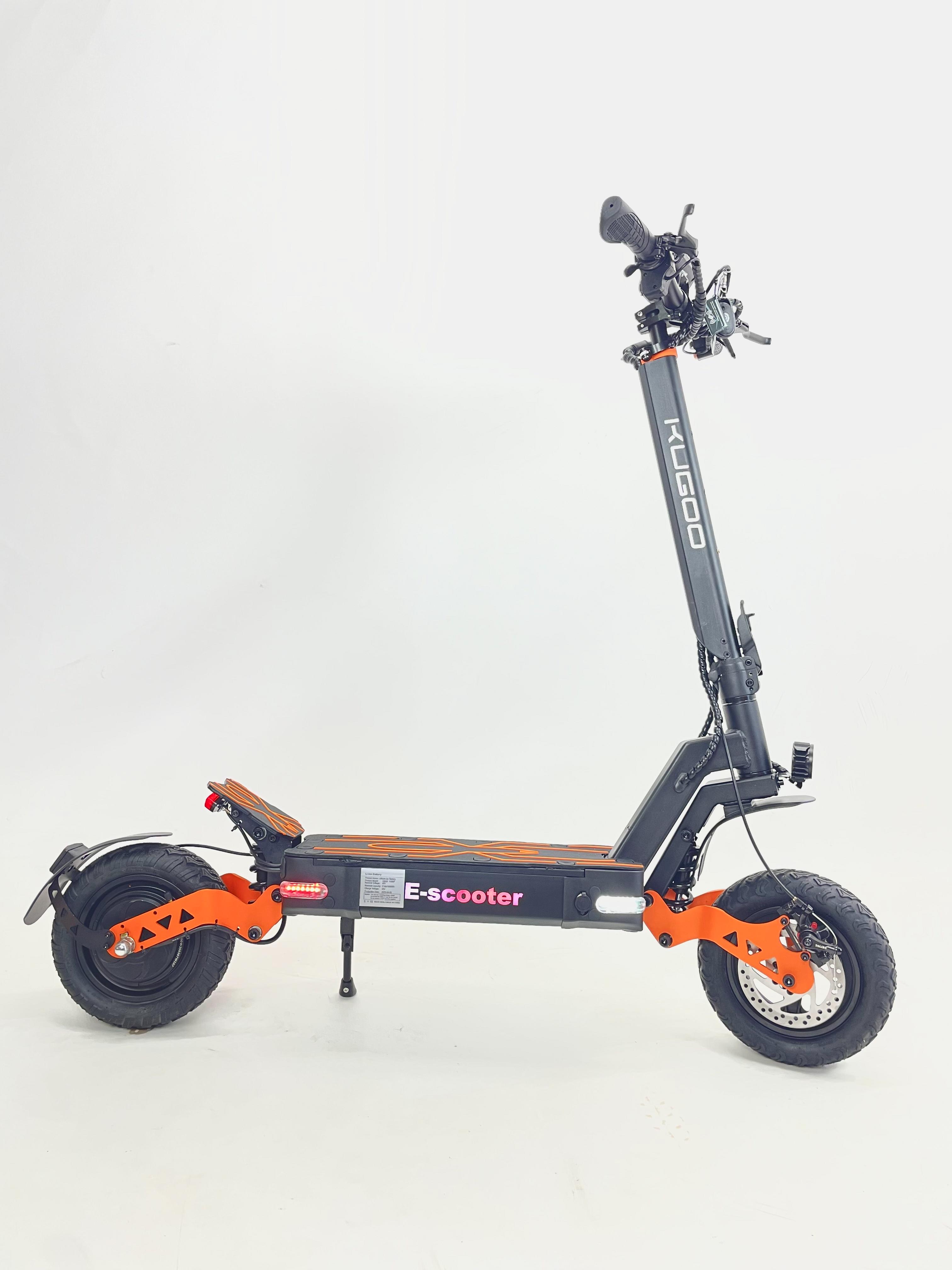 Электросамокат с сиденьем Kugoo E-scooter 2000W 48V 21Ah - фото 5 Электросамокат с сиденьем Kugoo E-scooter 2000W 48V 21Ah - фото 5