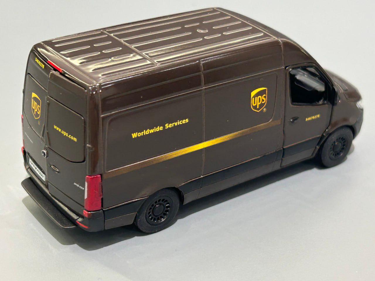 Іграшкова машинка Kinsmart Mercedes-Benz Sprinter UPS інерційна 1:48 Коричневий (KT5430W) - фото 8 Іграшкова машинка Kinsmart Mercedes-Benz Sprinter UPS інерційна 1:48 Коричневий (KT5430W) - фото 8