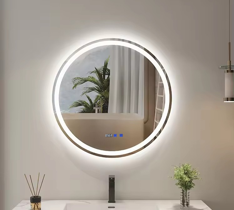 Зеркало с подсветкой LED в ванную комнату 70х70 см