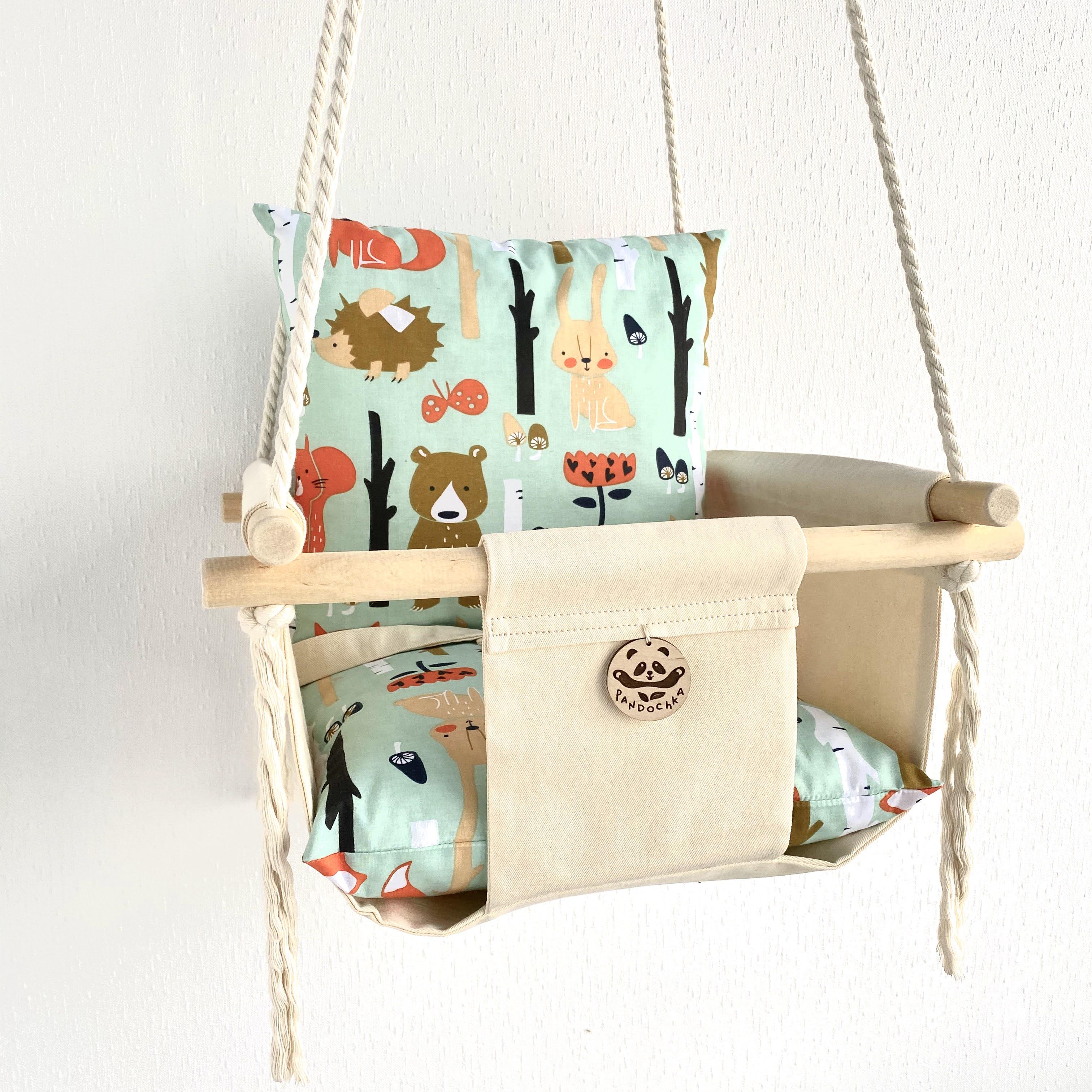 Тканинна дитяча гойдалка 40х40 см Лісові тварини (1850386-De)