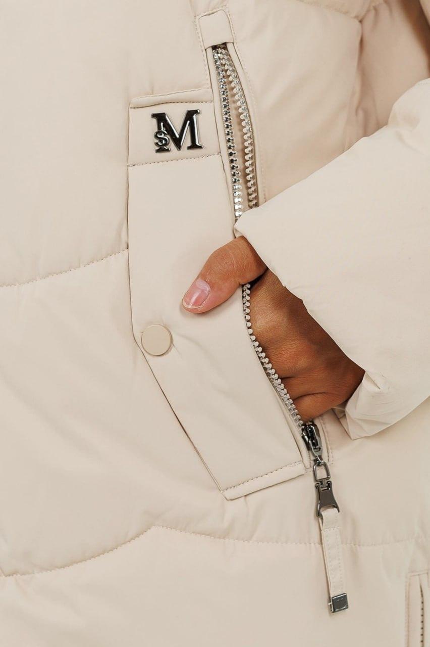 Пуховик-кокон 7254a з хутром р. 50 Молочний - фото 3 Пуховик-кокон 7254a з хутром р. 50 Молочний - фото 3