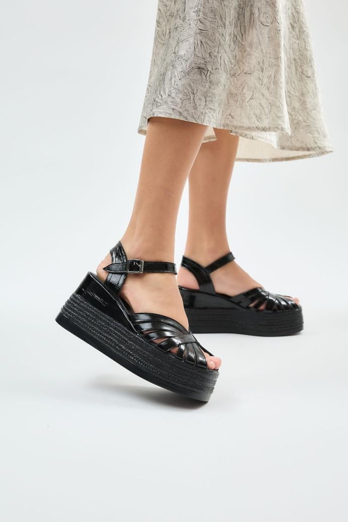 Босоножки женские LONZA на платформе р. 39 Черный (199877)