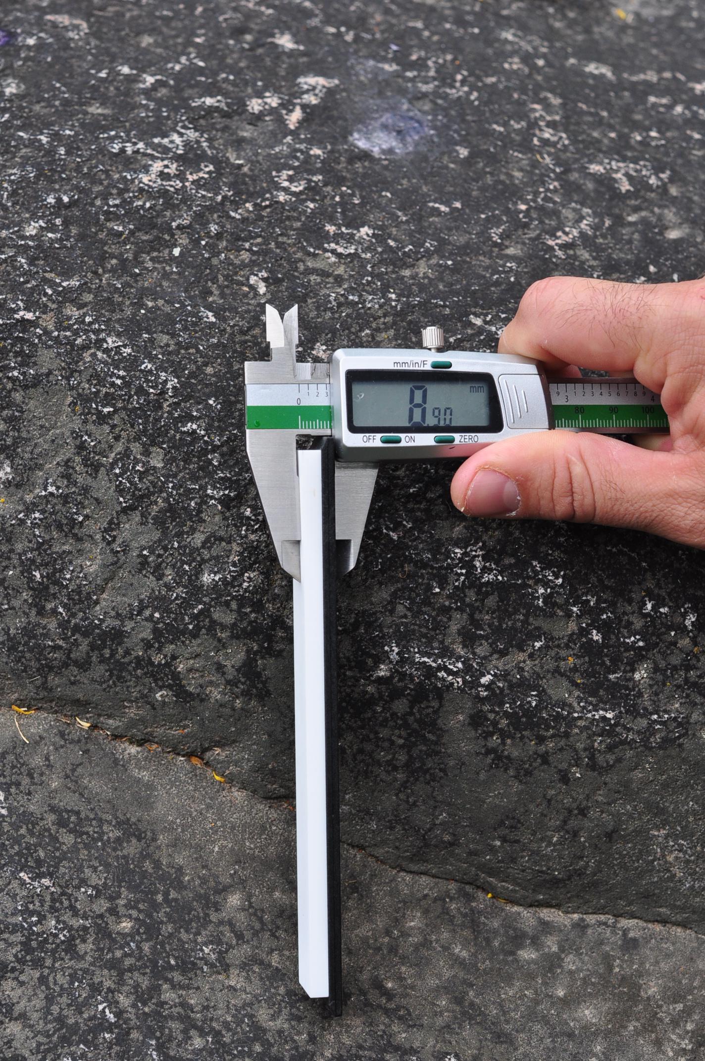 Брусок для ножів точильний керамічний Ruixin 6000 grit (AR6000-20) - фото 2