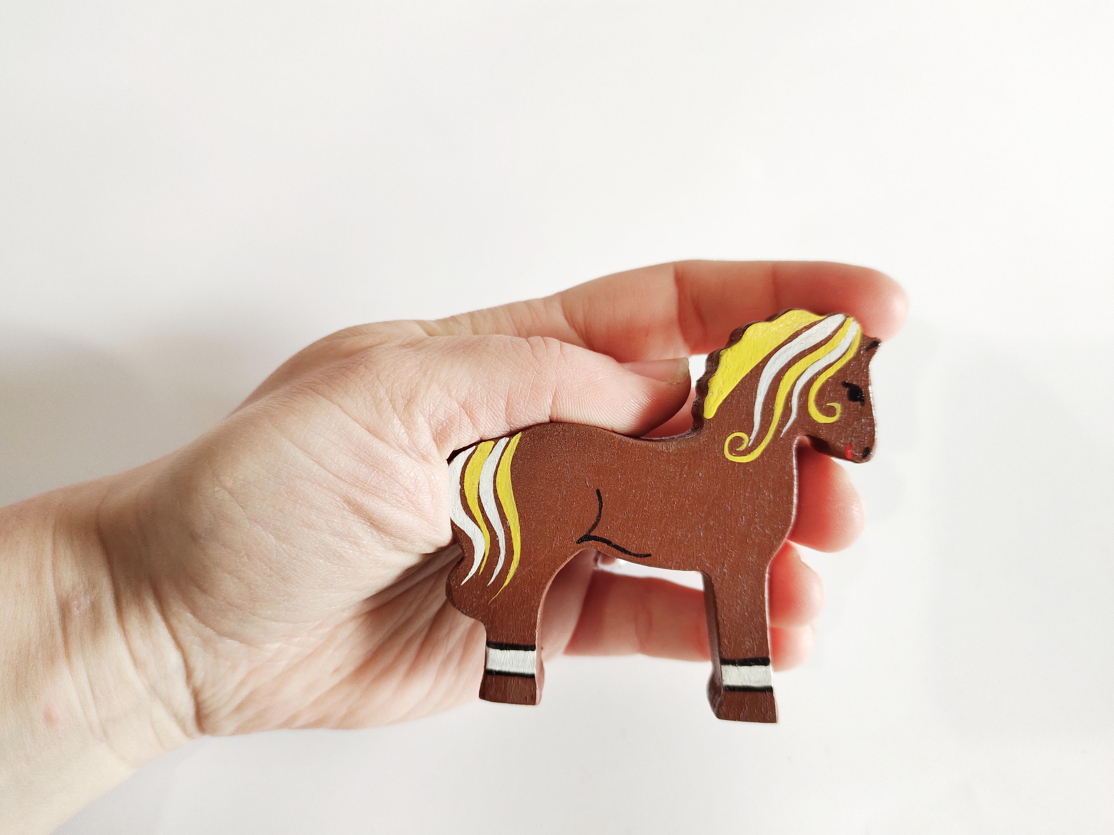 Фигурка HEGA Жеребенок покрашенная (28) - фото 6