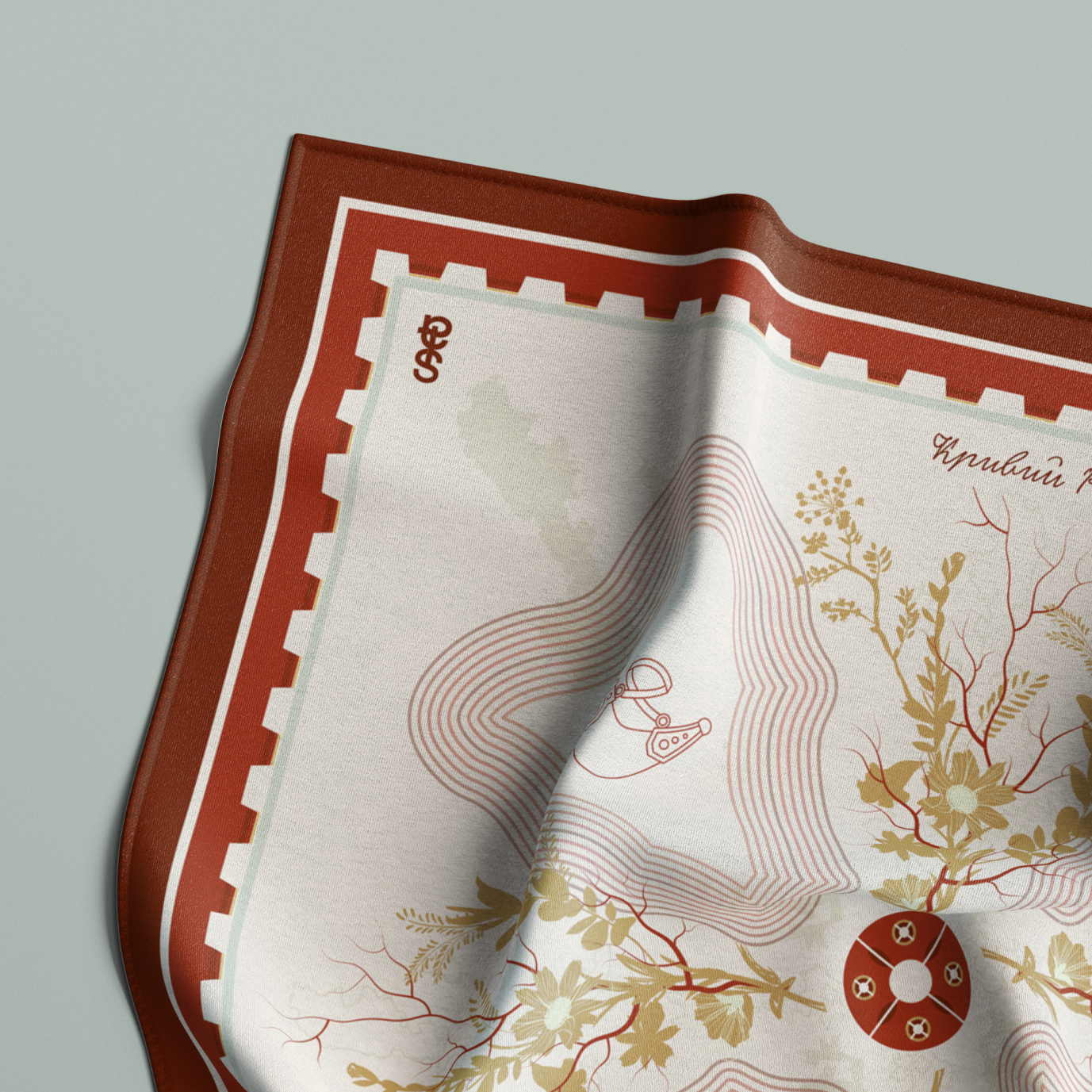 Платок Кривой рог шелковый 55х55 см Красно-бежевый - фото 3 Платок Кривой рог шелковый 55х55 см Красно-бежевый - фото 3