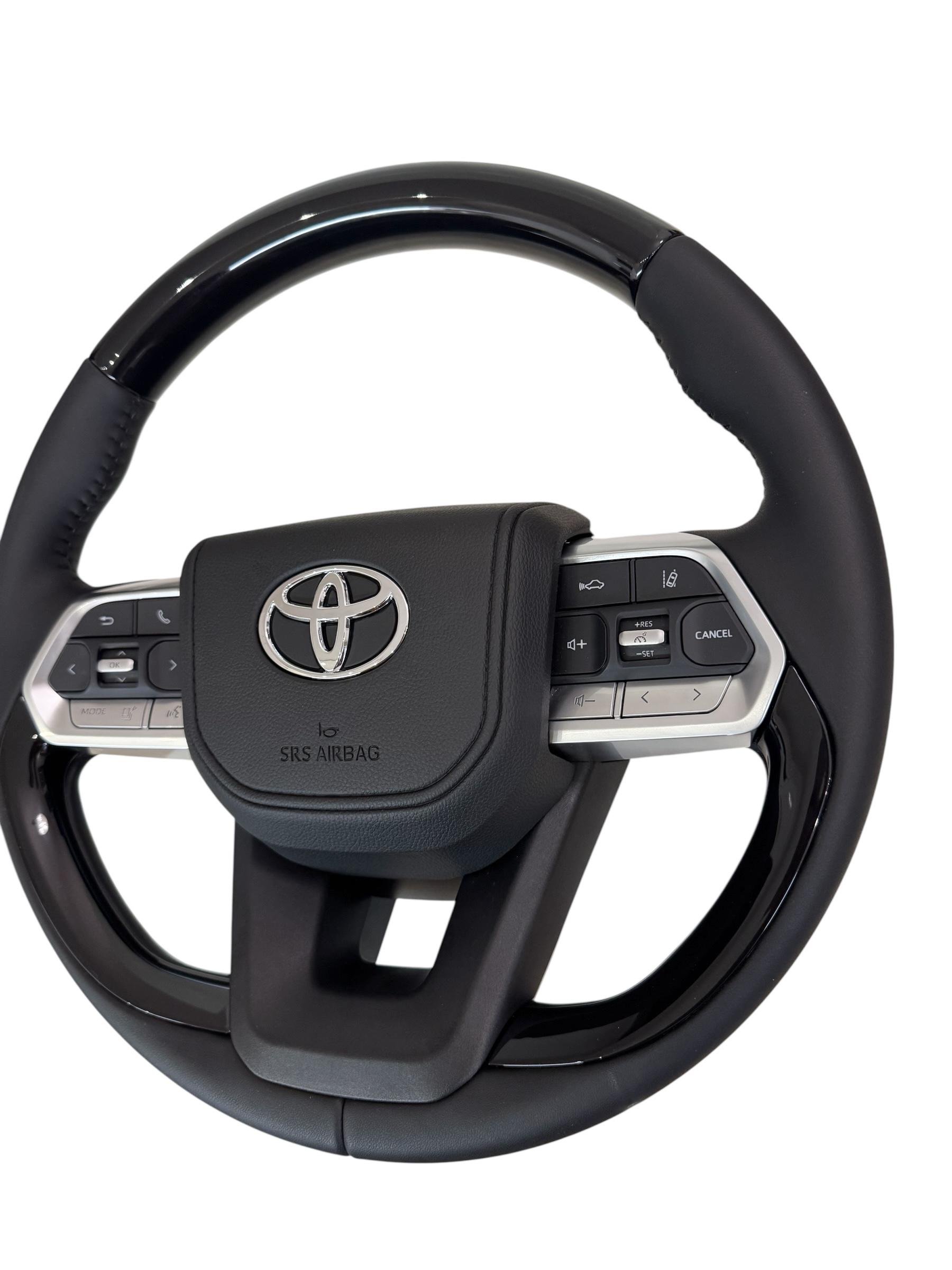 Руль для Toyota Land Cruiser 200 Prado 150 рояльный лак в стиле LC300 Хром (27709137) - фото 5 Руль для Toyota Land Cruiser 200 Prado 150 рояльный лак в стиле LC300 Хром (27709137) - фото 5