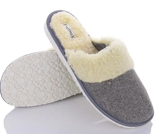 Домашние тапочки мужские Pago Волк закрытые с теплой стелькой из овчины р. 48 Серый