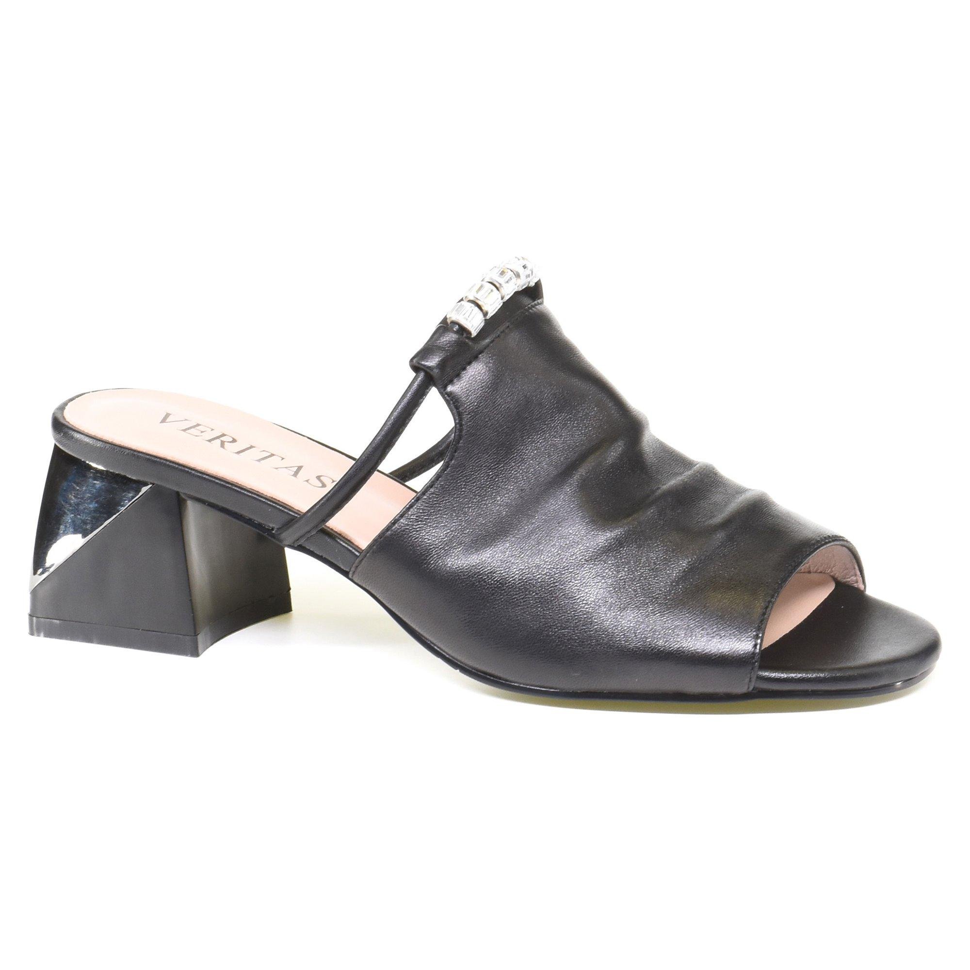 Шльопанці жіночі Veritas р. 38 Чорний (069750-38)