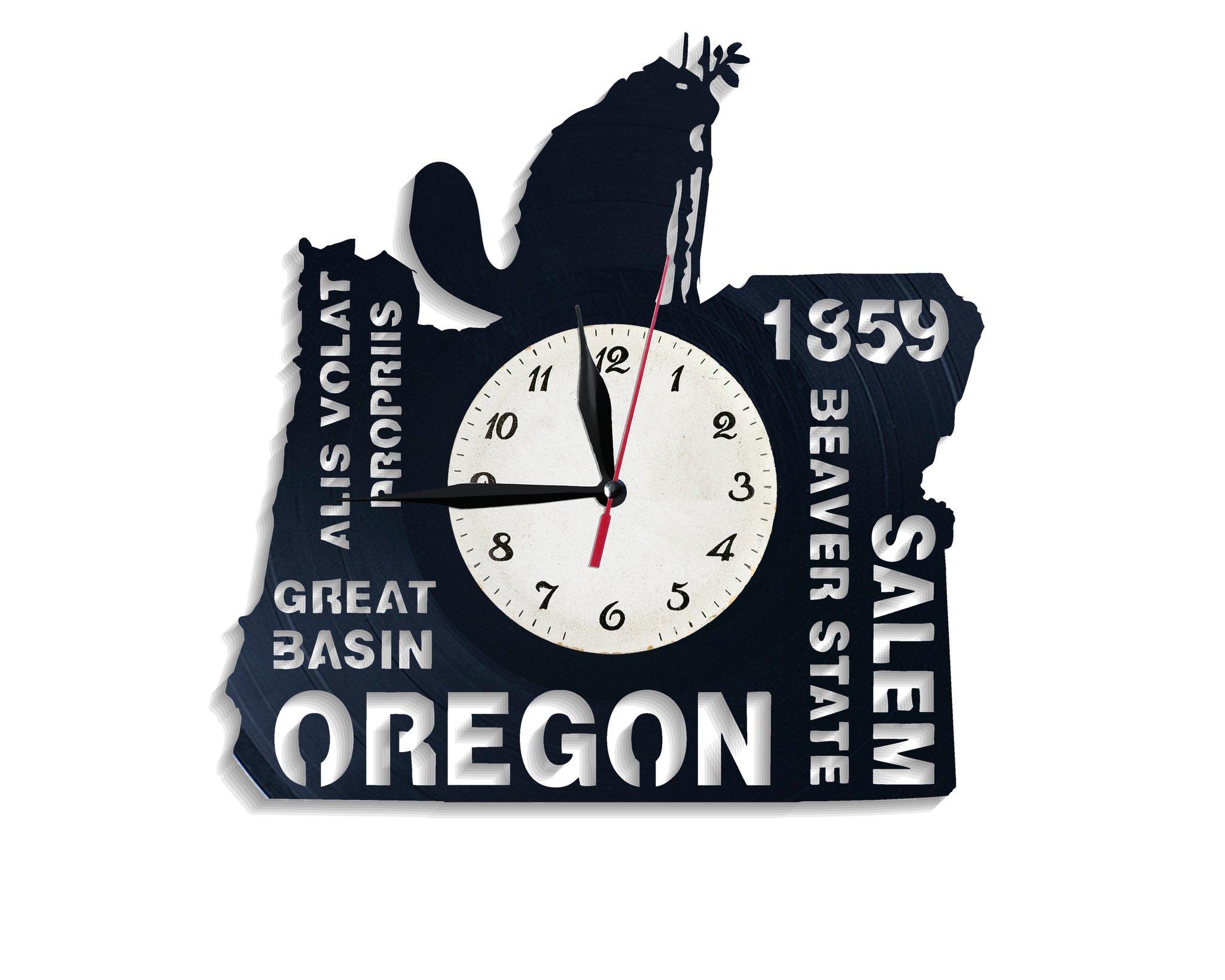 Часы настенные Орегон 2774 из виниловой пластинки
