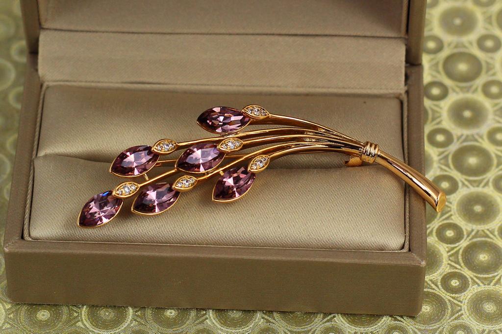 Брошь Xuping Jewelry Ветка вечернего сияния с розовыми камнями 6,7 см Золотистый (31456151) Брошь Xuping Jewelry Ветка вечернего сияния с розовыми камнями 6,7 см Золотистый (31456151)