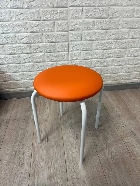 Табурет кухонний Чіко металевий з м'яким сидінням 35х45 см Поморанчевий/Білий (28374212)